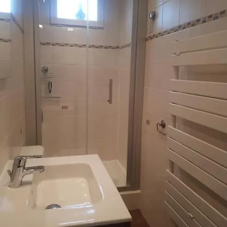 Vakantiehuis Maison Bateau Lion-sur-Mer