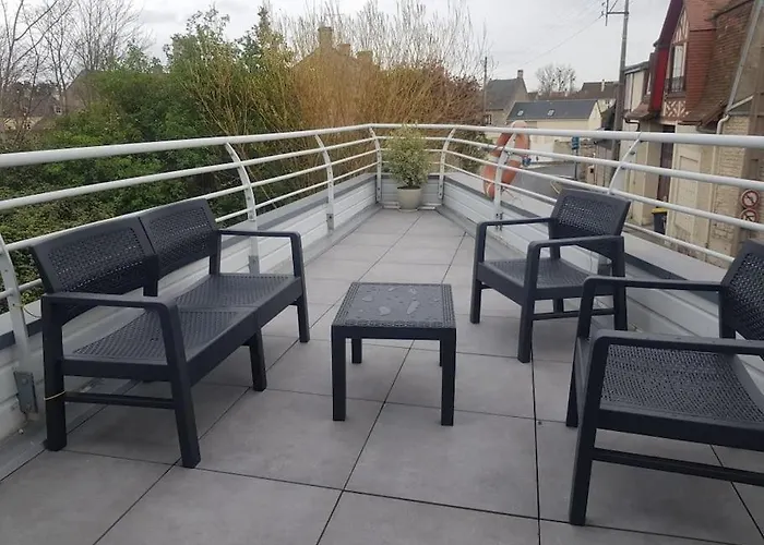 Maison Bateau Lion-sur-Mer